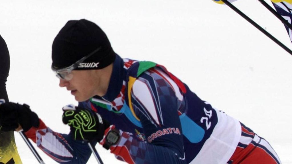 Kroatian Marko Skender kaatui eriskummallisella tavalla parisprintin alkuerissä.