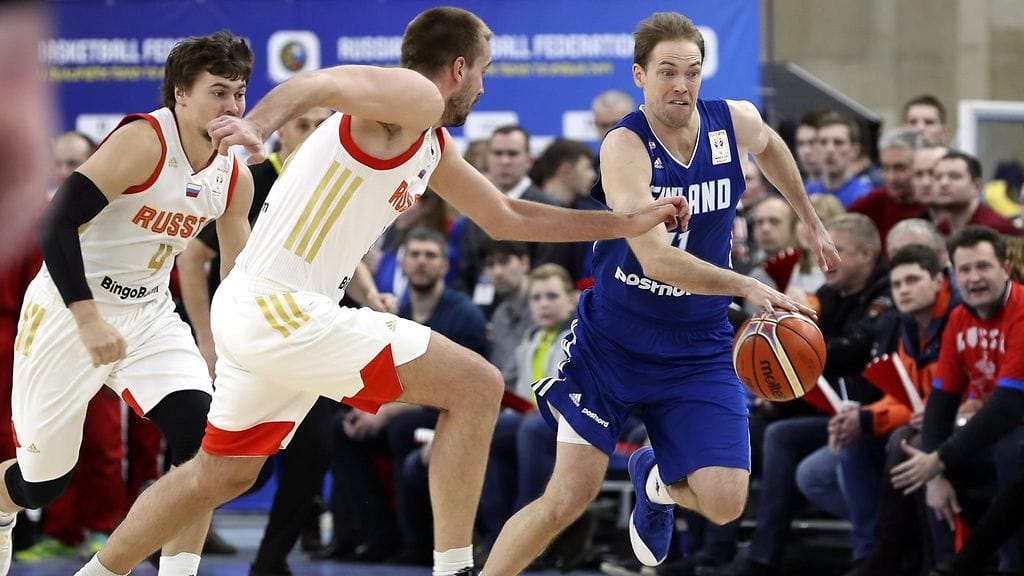 Susijengi koki katkeran tappion Venäjälle koripallon MM-karsinnoissa.