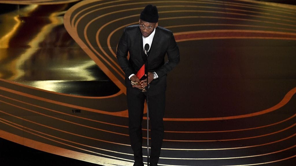 Mahershala Ali Oscar-gaalan lavalla 25. helmikuuta 2019.