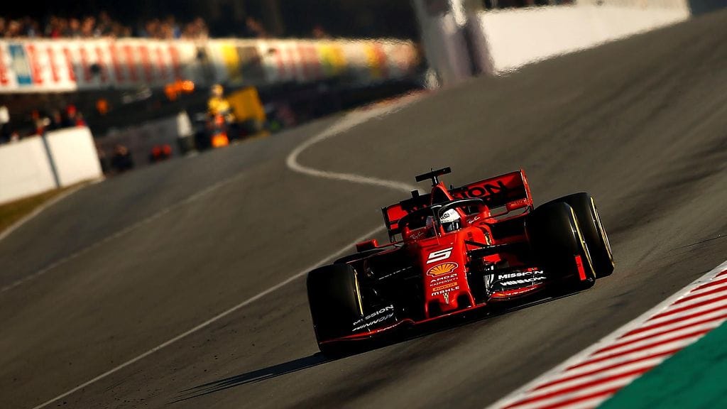 Ferrarin saksalaiskuski Sebastian Vettel täräytti F1-testien tähän mennessä nopeimman kierroksen perjantaina aamupäivällä.