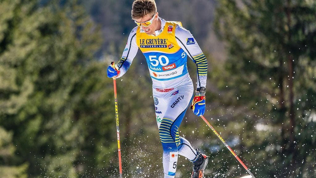 Calle Halfvarsson hiihtää sittenkin Seefeldin MM-kisojen päätösmatkan eli miesten 50 kilometrin vapaan hiihtotavan kilpailun.