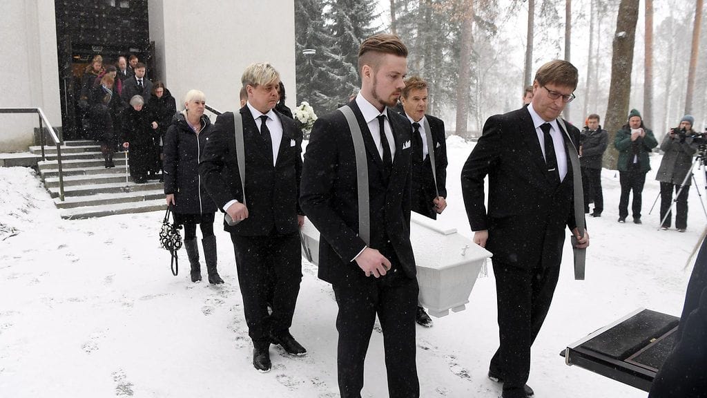 nykänen hautajaiset (3)