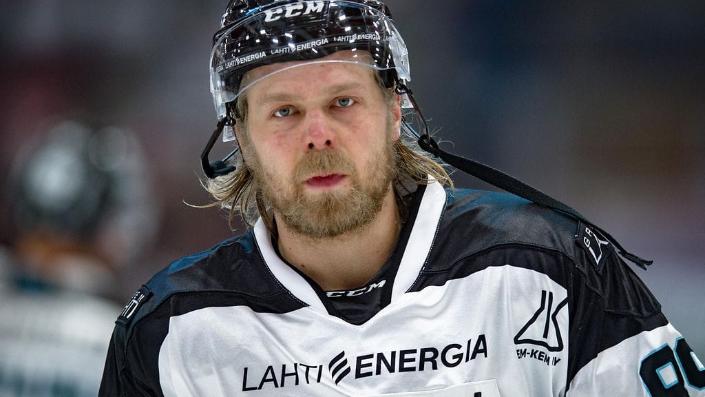 Antti Tyrväinen mätti tehot 3+1.