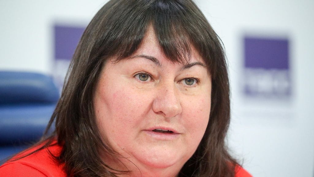 Jelena Välbe laukoi kovaa puhetta.