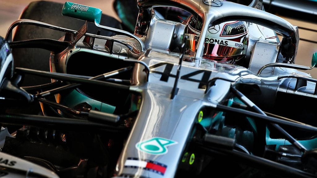 Lewis Hamilton ei ole innostunut Pirellin uusista renkaista.