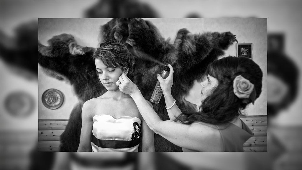 ÄLÄKÄYTÄMUIHINJUTTUIHIN_valmistelut_juhalaitalainen