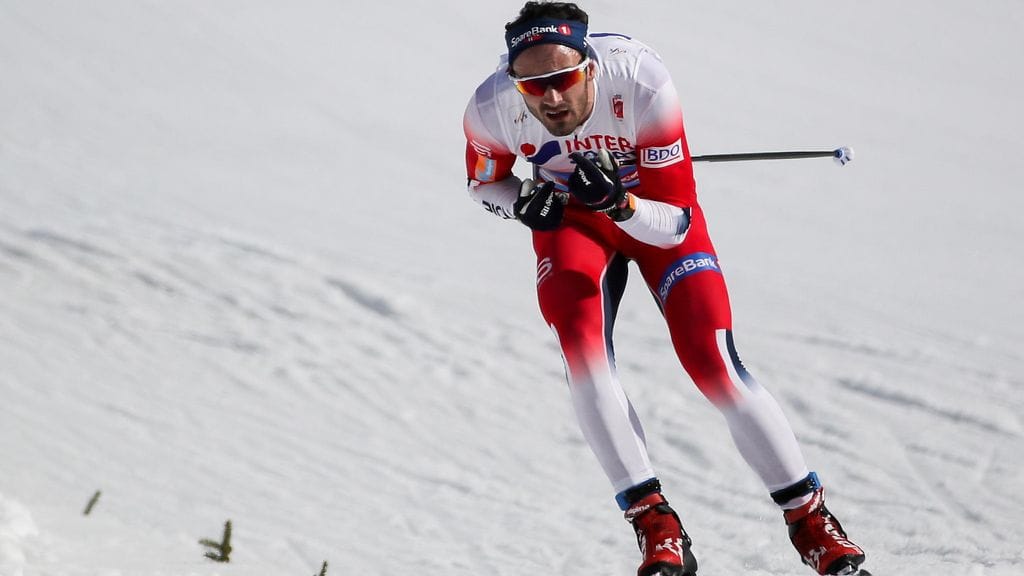 Hans Christer Holund juhli sunnuntaina kuninkuusmatkalla.