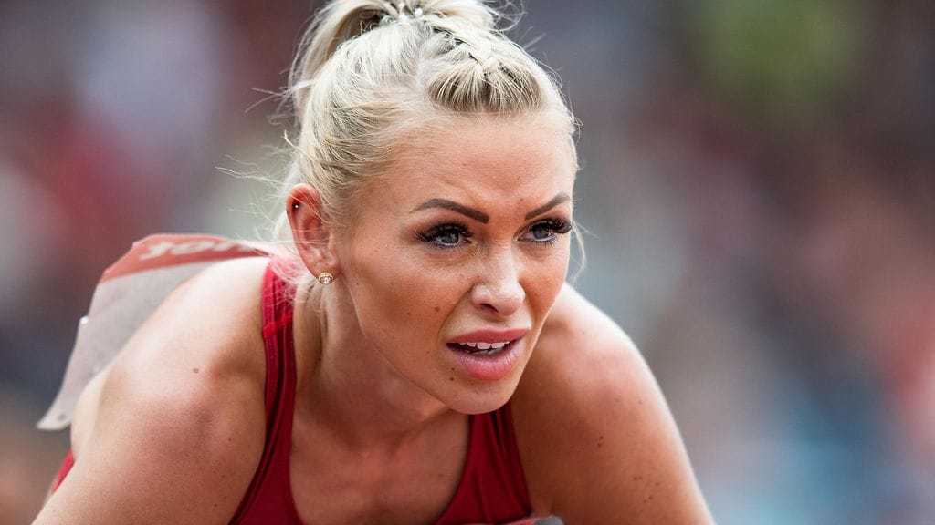 Annimari Korte jaksaa nostaa tarvittaessa isoja rautoja.