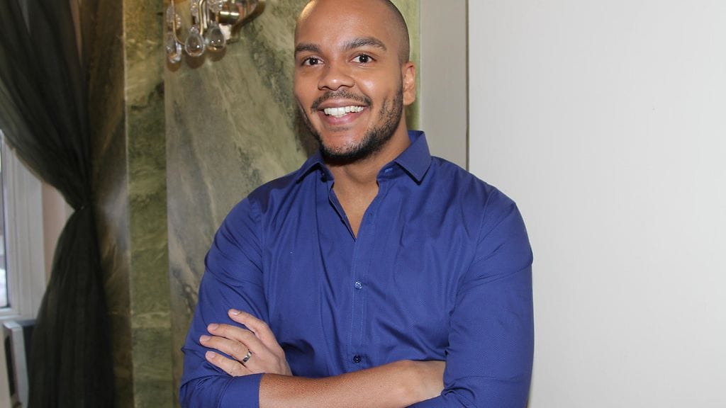 Jokainen sketsihahmo on Ernest Lawsonille omalla tavallaan rakas.