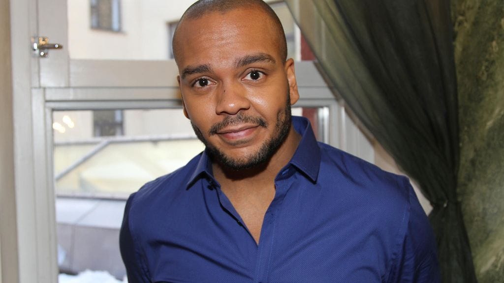 Ernest Lawson tajusi Putouksessa, miten tärkeitä viestejä ohjelma lähettää.