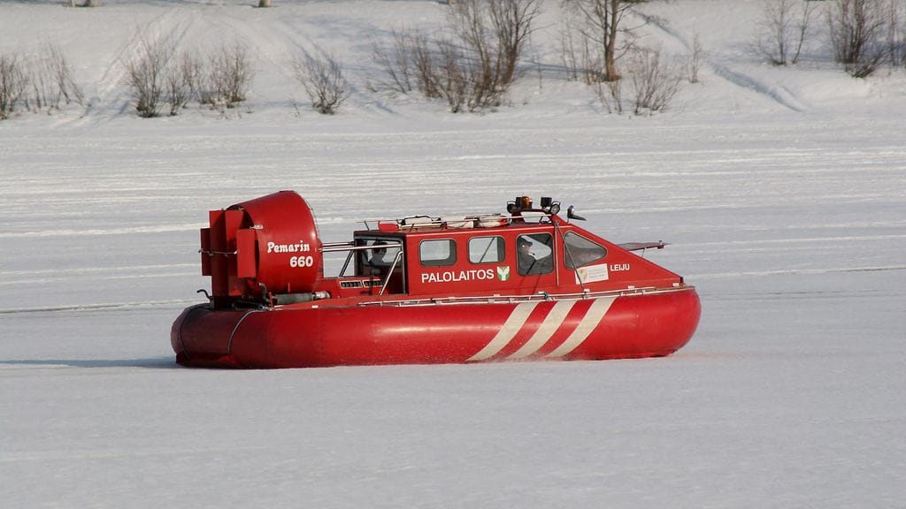 Hydrokopteri eli jääkiitäjä on eteenpäin työntävällä ilmapotkurilla varustettu, kevyehkö kulkuneuvo. Kopteri pystyy liikkumaan jäällä, vedessä ja lumella. Hydrokopteria on käytetty saaristossa ja rannikolla kelirikko- ja talviaikana.