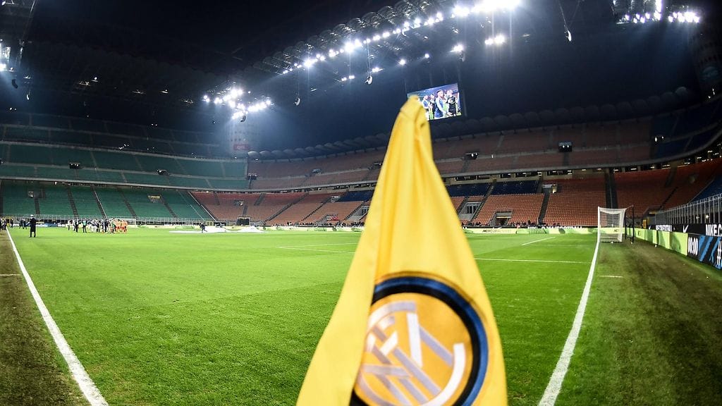 Giuseppe Meazza saa väistyä uuden stadionin tieltä.