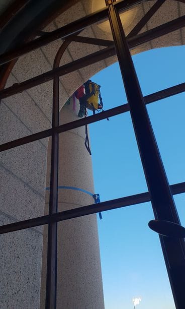 eduskunta mielenosoitus