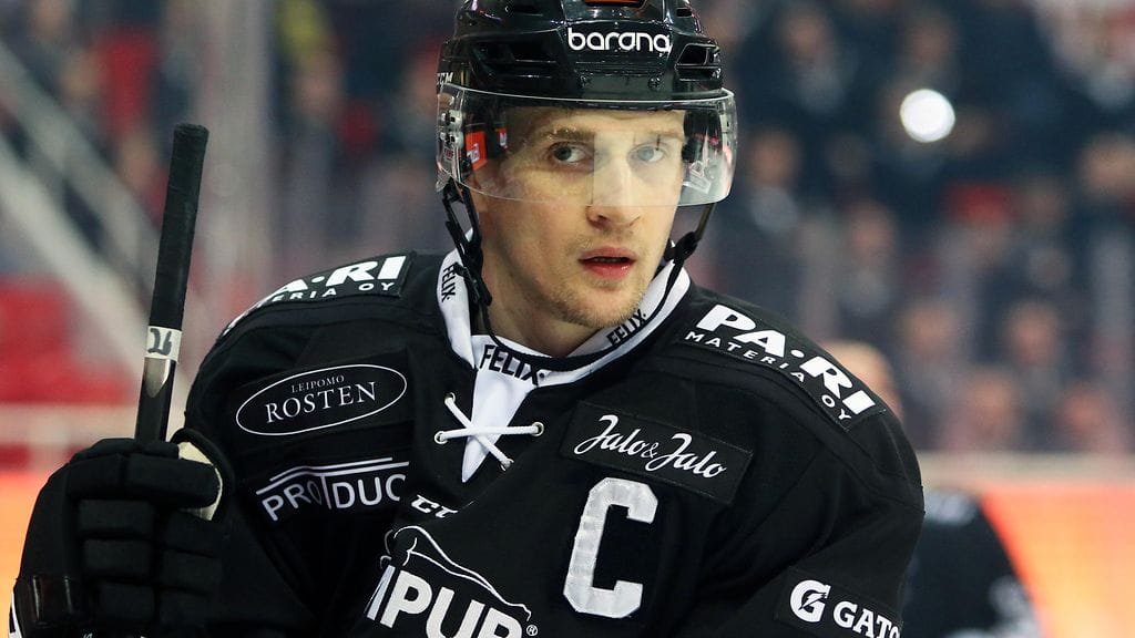 Lauri Korpikoski palasi SM-liigajäille Turussa.