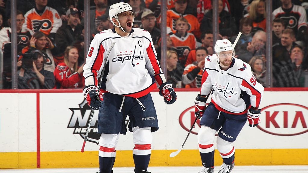 Aleksandr Ovetshkinilla oli syytä tuulettaa Philadelphia Flyersia vastaan.