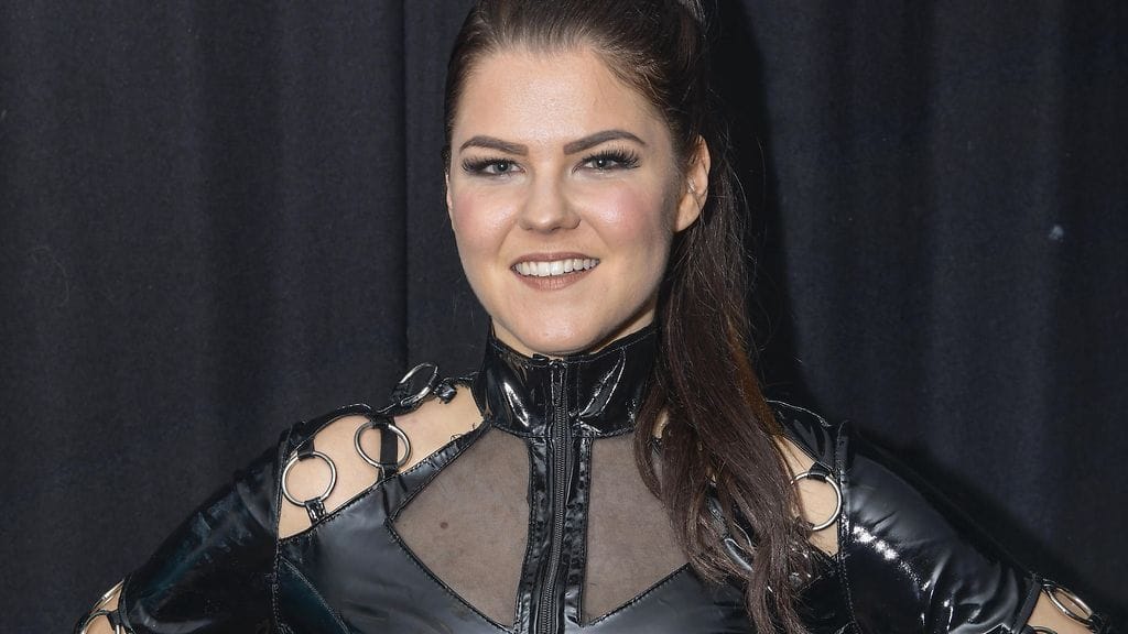 Saara Aalto käänsi katseita New Yorkissa.