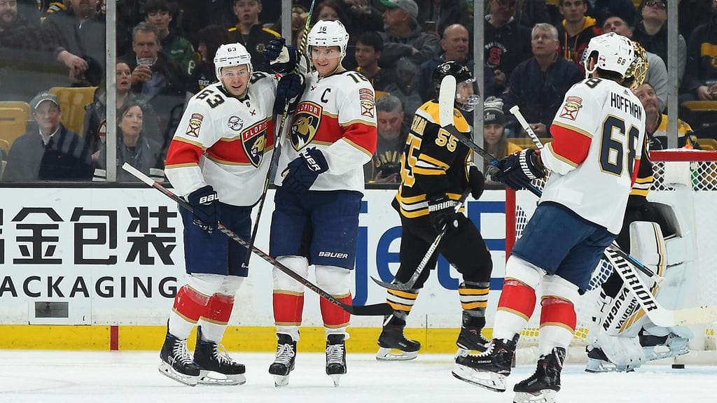 Aleksander Barkov teki Boston Bruinsia vastaan kauden 29. maalinsa.