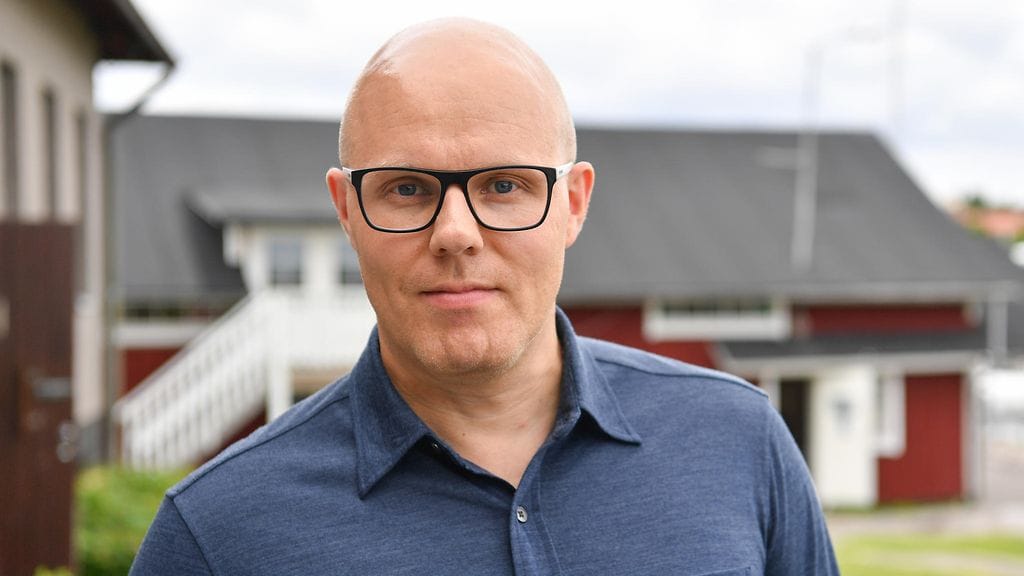 Aki Linnanahde innostui Suomen jääkiekkokullasta.