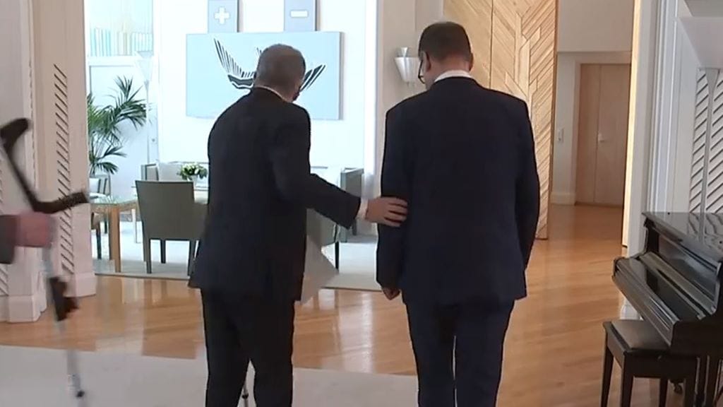 Sipilä ja Niinistö poistuvat