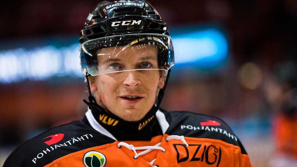 HPK valittaa Janne Tavin pelikiellosta.