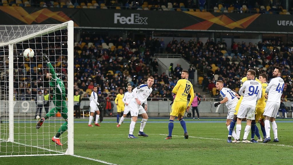 Olivier Giroud puski illan kolmannen maalinsa.