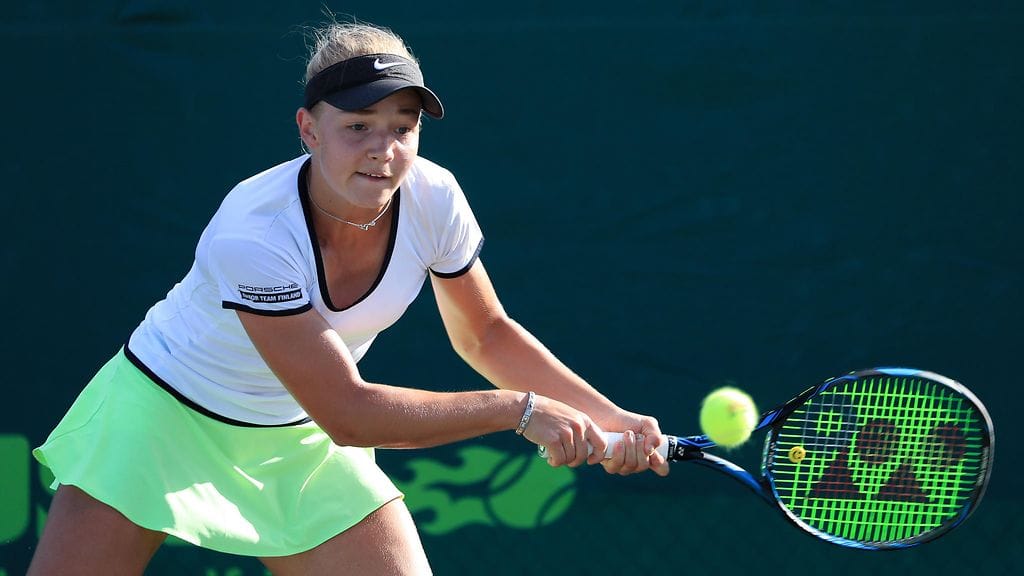 Oona Orpanan tavoitteet on nousta tenniksen sadan parhaan pelaajan joukkoon.