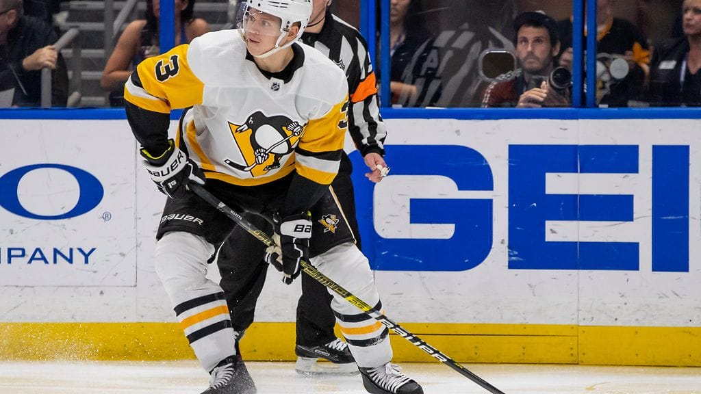 Olli Määttä joutuu vielä kuntouttamaan itseään ennen paluuta NHL-kaukaloihin.