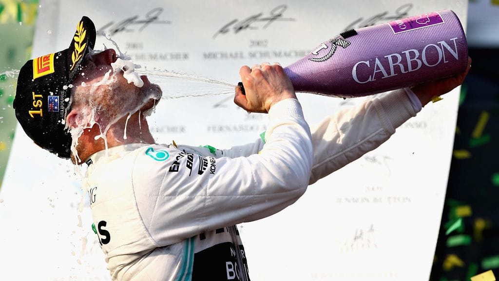 Valtteri Bottas juhli uransa viidettä voittoa ylivoimaisella tavalla Australian Melbournessa.