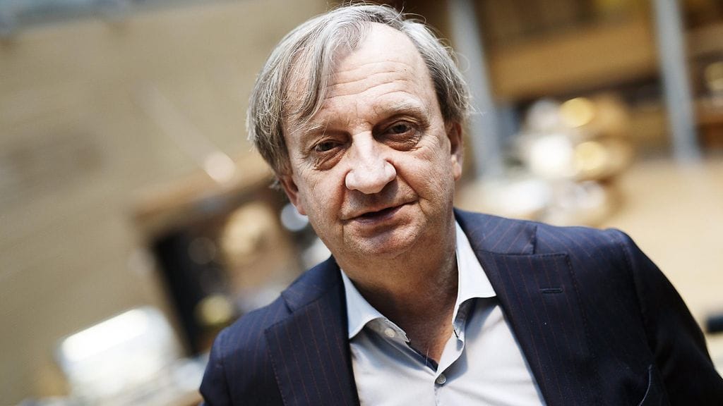 Liike Nytin puheenjohtaja Harry, Hjallis, Harkimo  STT:n puheenjohtajahaastattelussa eduskunnan Pikkuparlamentissa Helsingissä 4. maaliskuuta 2019.