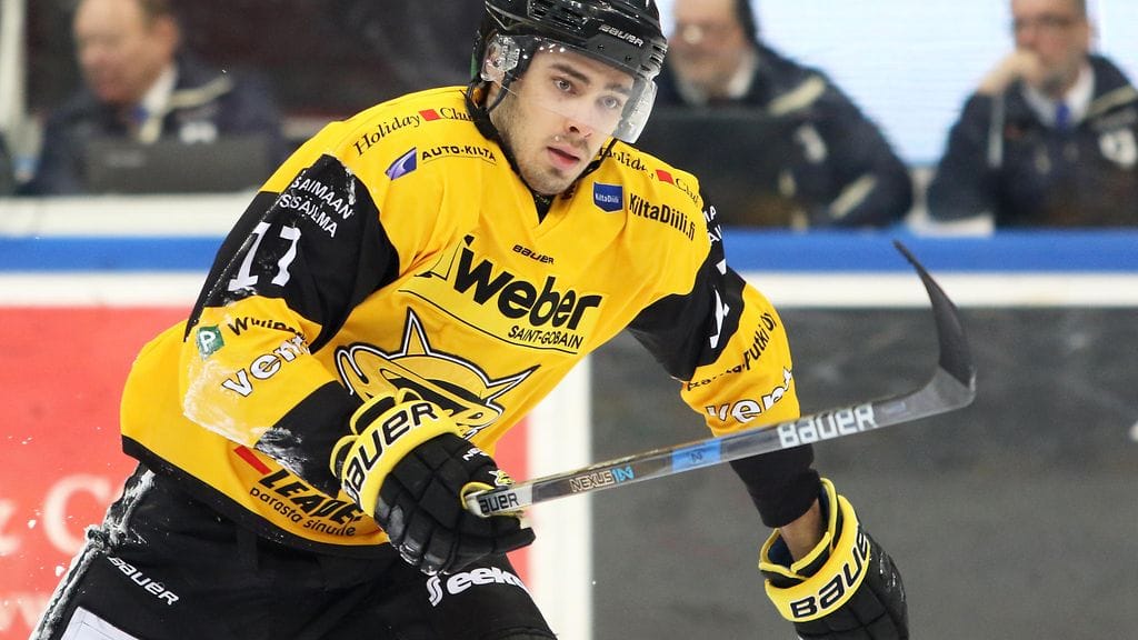 Ahti Oksanen teki 3-2-voittomaalin Ilvestä vastaan Lappeenrannassa.