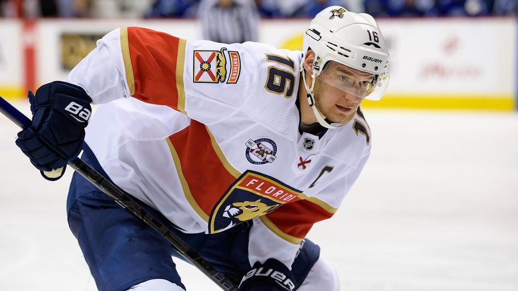 Aleksander Barkov äänestettiin NHL:n viidenneksi parhaaksi hyökkääjäksi.