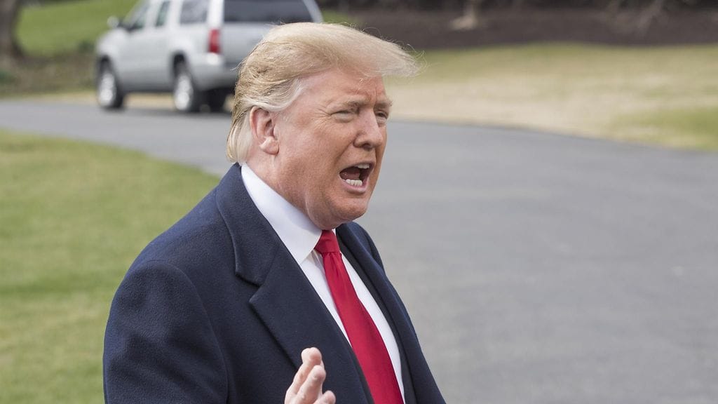 Trumpit ovat haastaneet pankkeja oikeuteen. Kuvituskuva.