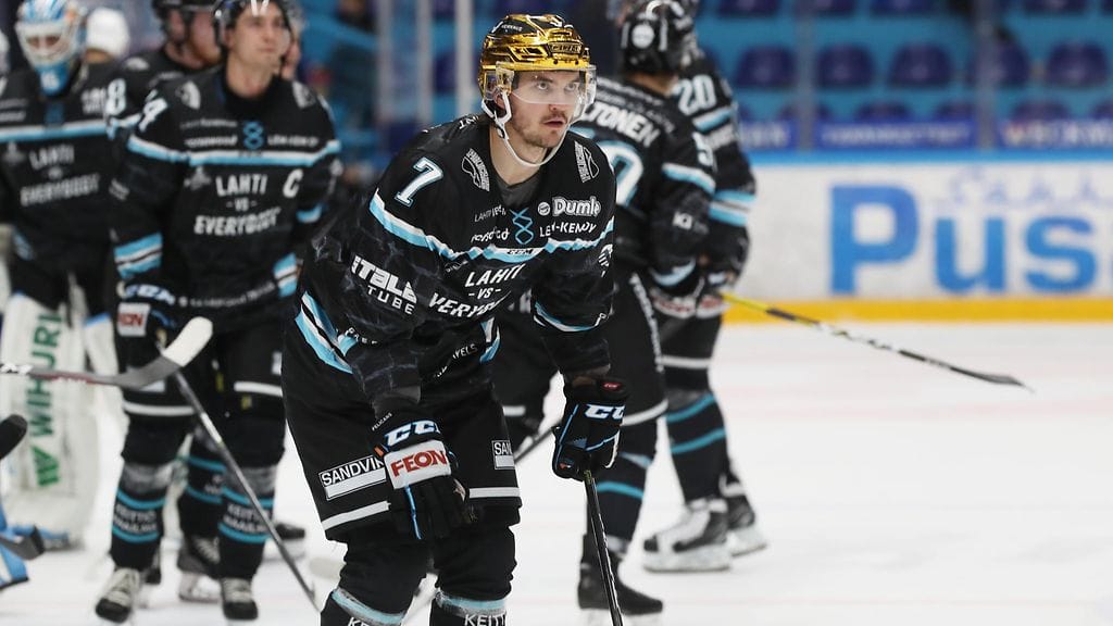 Oliwer Kaski teki kaksi maalia IFK:ta vastaan.