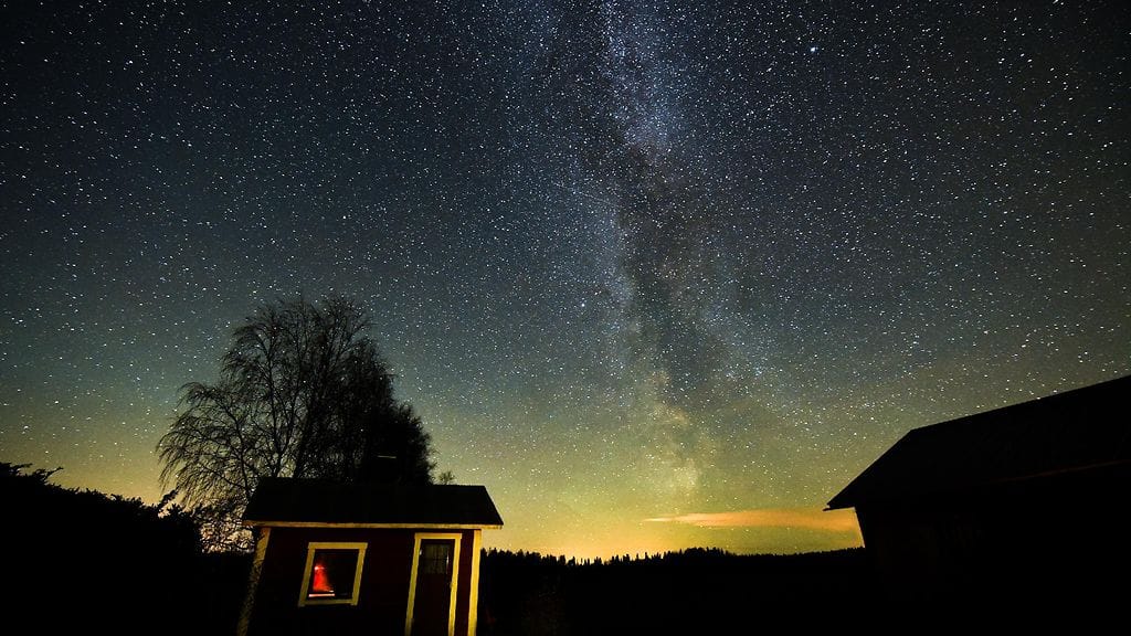 Lukijan kuva lokakuisesta taivaasta Nurmeksessa vuonna 2018. Kuva: Maija Savolainen.