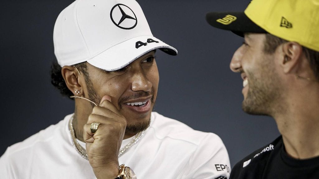 Kuvassa kinkku ja avokado, eli Lewis Hamilton ja Daniel Ricciardo.