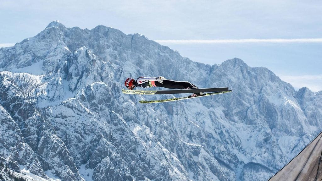 Markus Eisenbichler hyppäsi voittoon Planicassa.