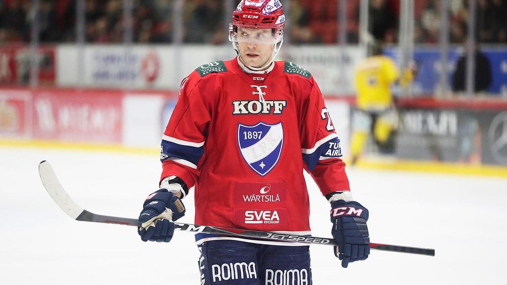 Tommi Santalan kausi voi olla jopa ohi, jos IFK ei venytä sarjaa Pelicansia vastaan kuudenteen peliin.