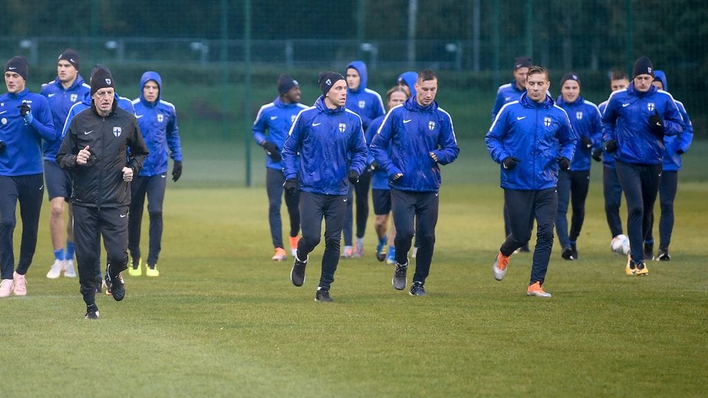 Huuhkajat haastaa EM-karsintojen ensimmäisessä ottelussa Italian.