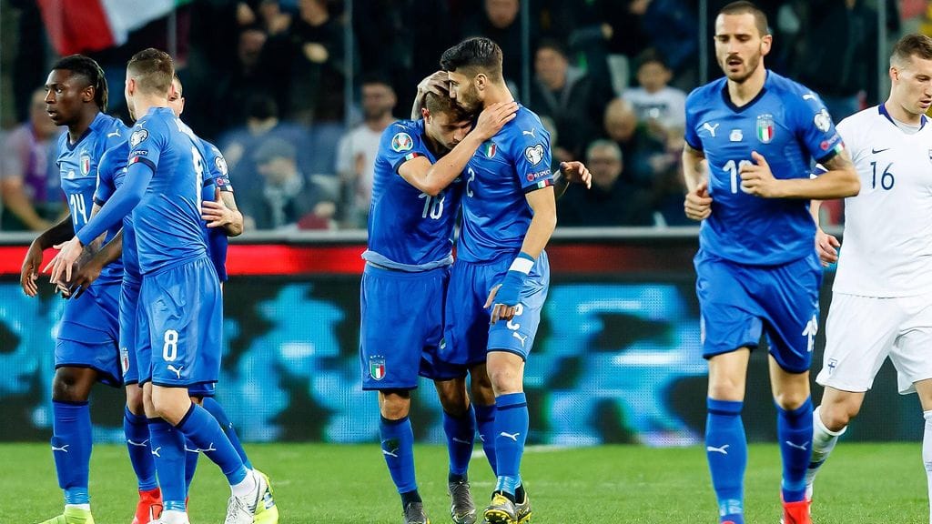 Italia kaatoi Suomen 2-0-lukemin.