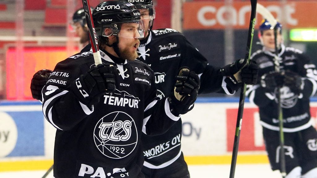 Otto Nieminen teki TPS:lle ratkaisumaalin.