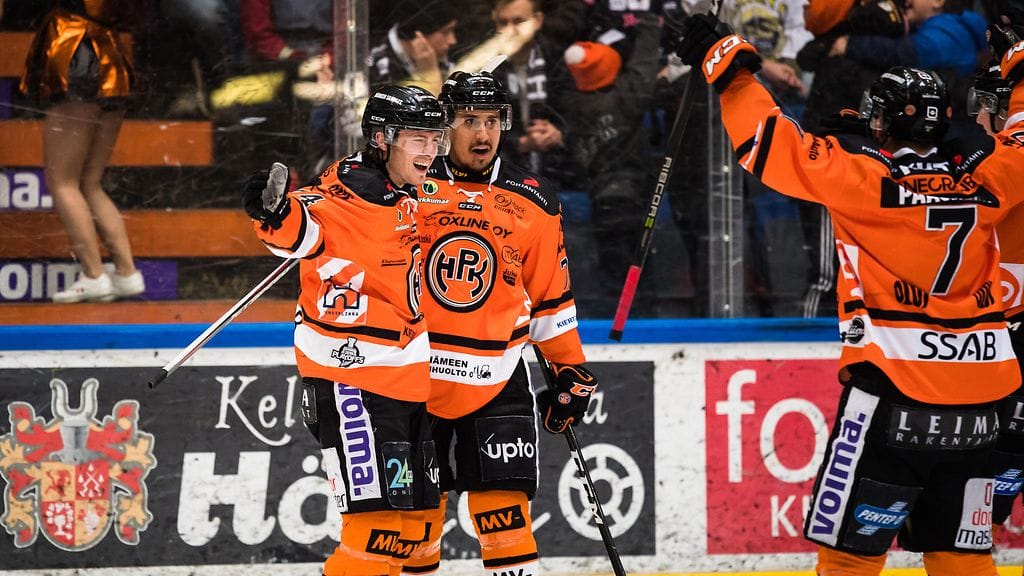 HPK on hallinnut puolivälieräsarjaa, vaikka TPS ottikin yhden voiton.