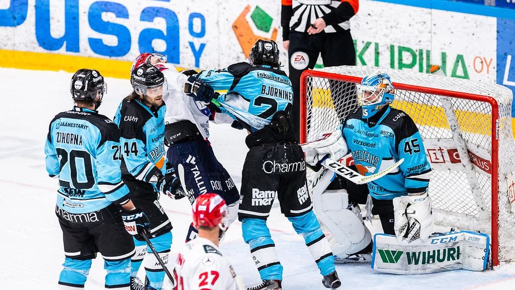 IFK:n ja Pelicansin välinen ottelu on ollut kuumaverinen.