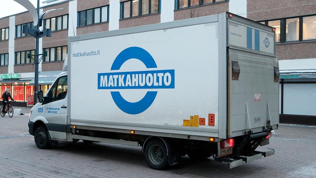 AOP, matkahuolto, kuljetus, pakettiauto, paketti