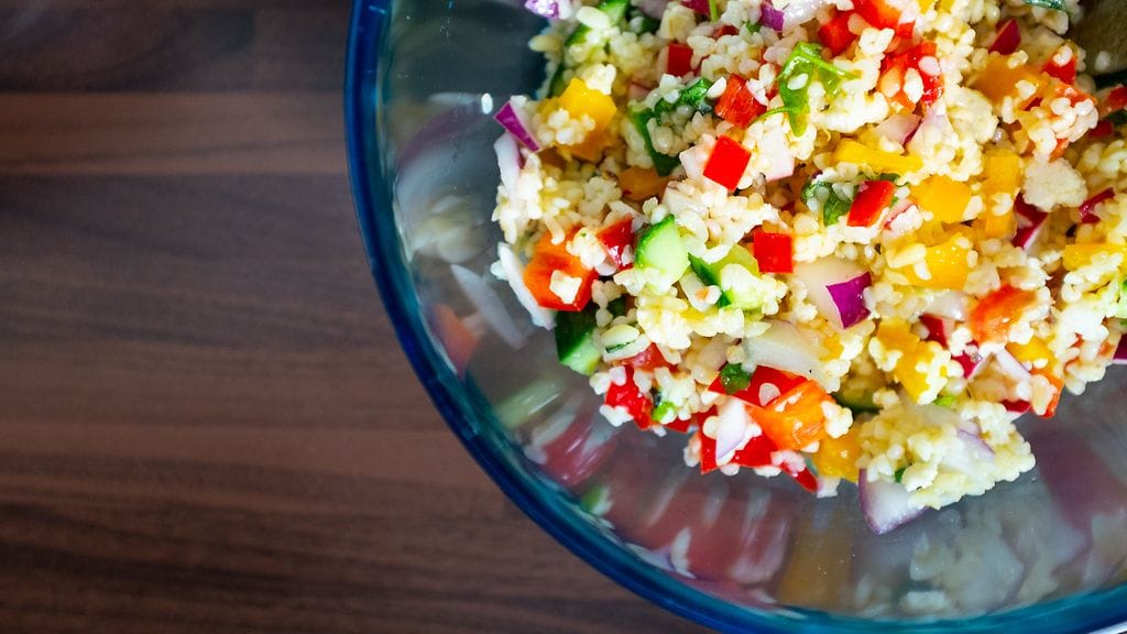 Kaappaus jakso 8 Bulgursalaatti