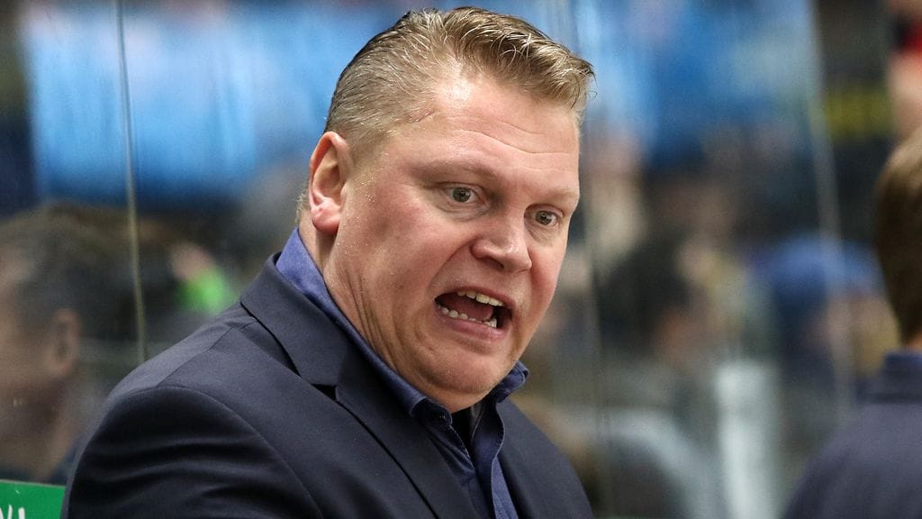 Pekka Virta antoi palaa.