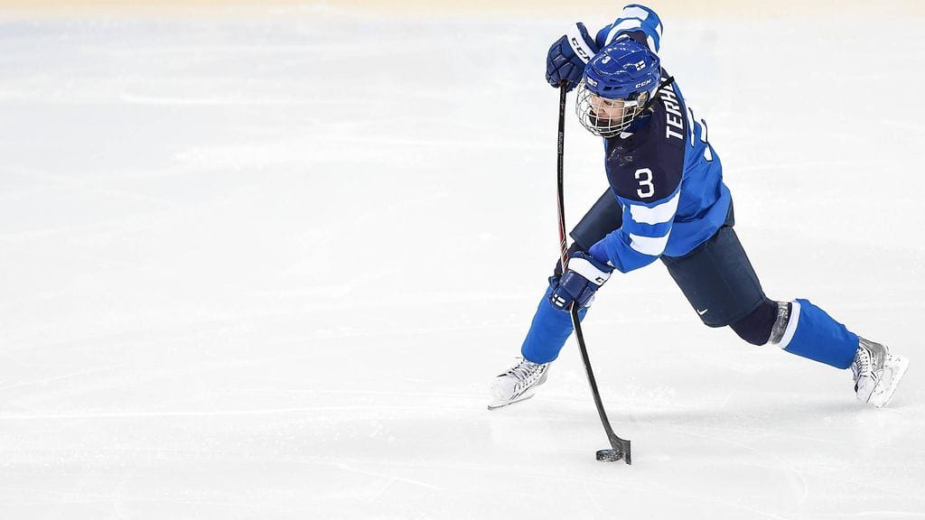 Emma Terho on pelannut Leijonissa huimat 257 ottelua.