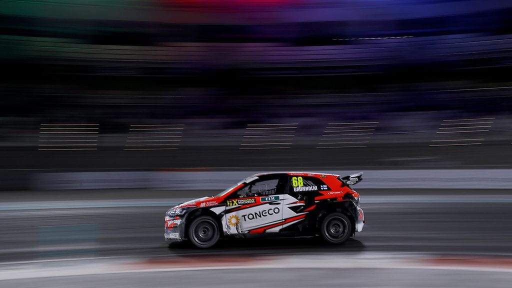 Niclas Grönholm oli lähellä rallicross-uransa avausvoittoa.