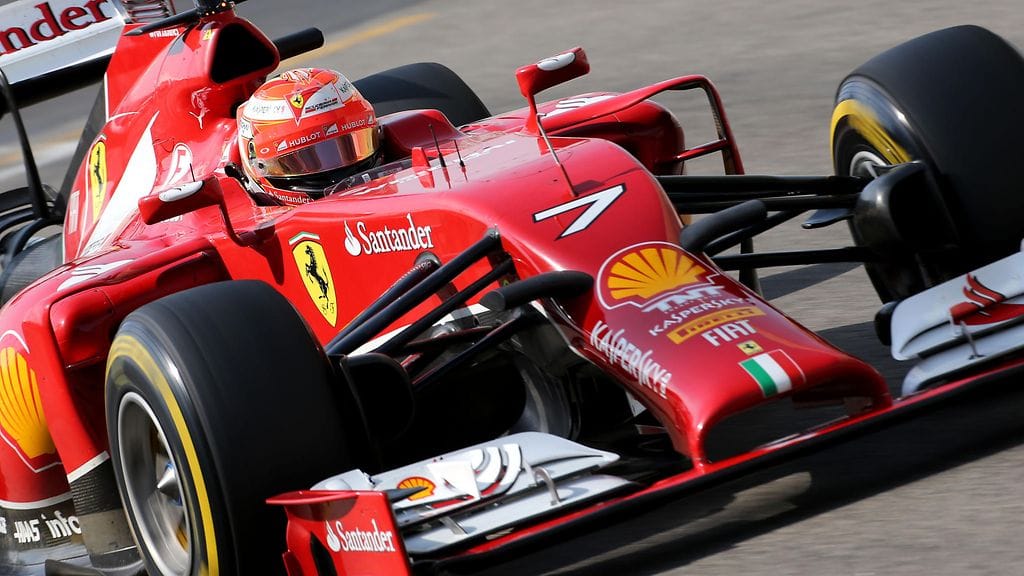 Kimi Räikkönen Ferrari-autossa kaudella 2014.