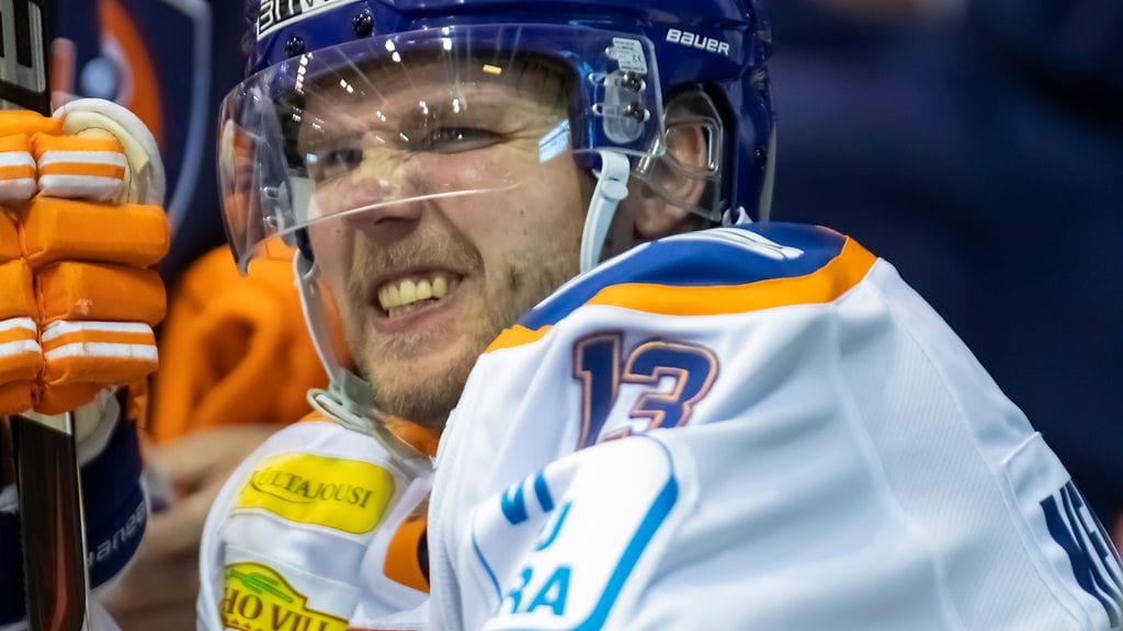 Valtteri Kemiläisen tekemä maali hylättiin.