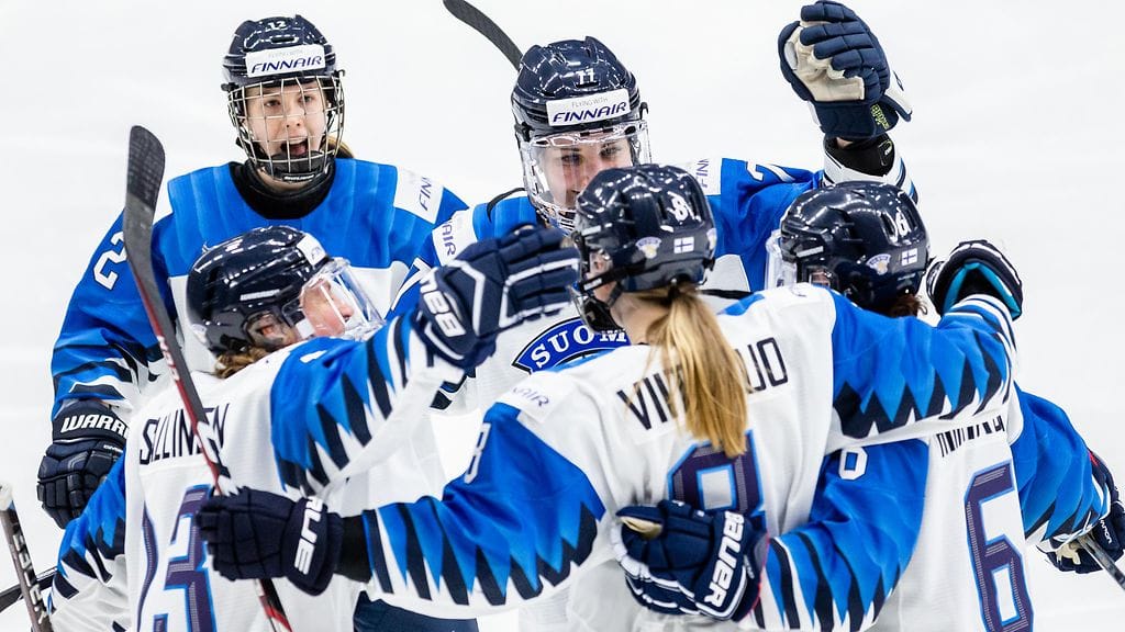 Naisleijonat kohtaa MM-kisojen puolivälierissä Tshekin.